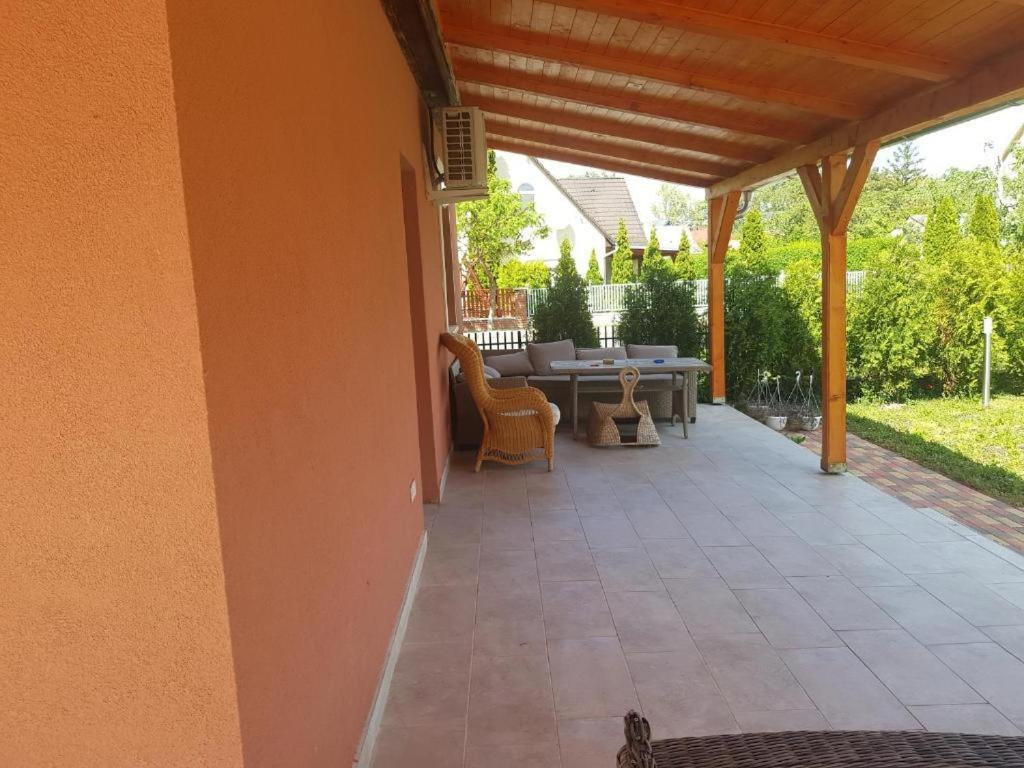 Rajmund Vendeghaz Villa Balatonkeresztur Exterior photo